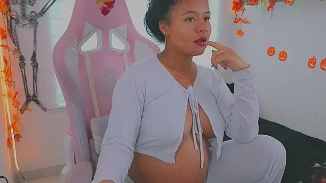 keyla roberts777 online show from 7, 10, 2025