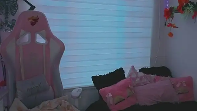 keyla roberts777 online show from 19, 10, 2025