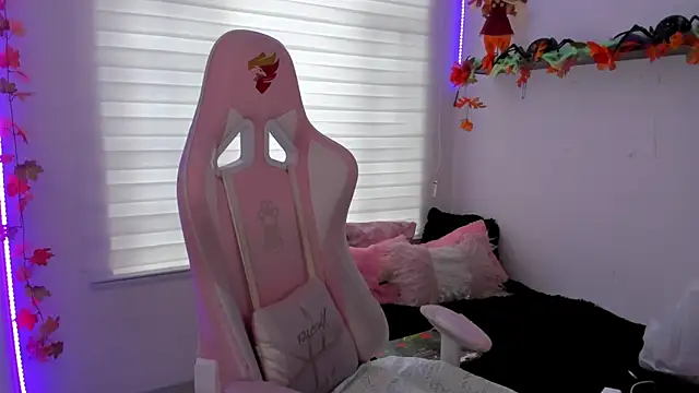 keyla roberts777 online show from 4, 11, 2025