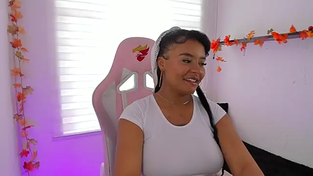 keyla roberts777 online show from 18, 11, 2025