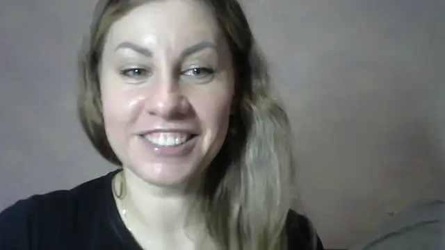 Snapshot of TherestlessKitty chatting on 16, 12, 2024 TherestlessKitty online show from 16, 12, 2024