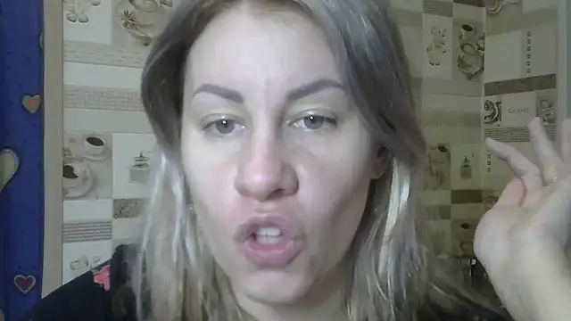 Snapshot of TherestlessKitty chatting on 23, 12, 2024 TherestlessKitty online show from 23, 12, 2024