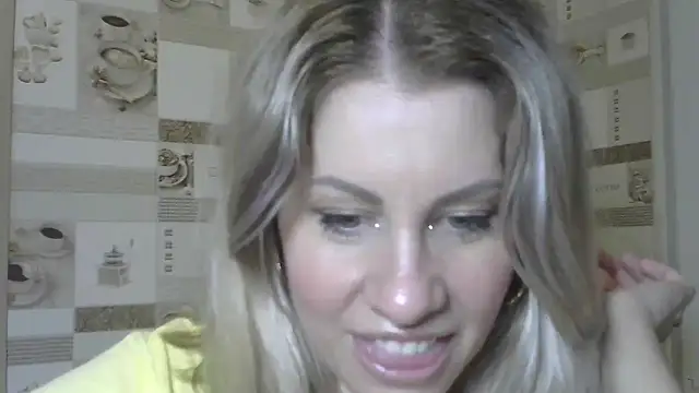 Snapshot of TherestlessKitty chatting on 25, 1, 2025 TherestlessKitty online show from 25, 1, 2025