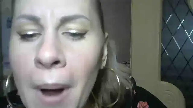 Snapshot of TherestlessKitty chatting on 5, 3, 2025 TherestlessKitty online show from 5, 3, 2025