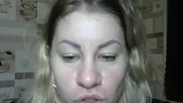 Snapshot of TherestlessKitty chatting on 12, 3, 2025 TherestlessKitty online show from 12, 3, 2025