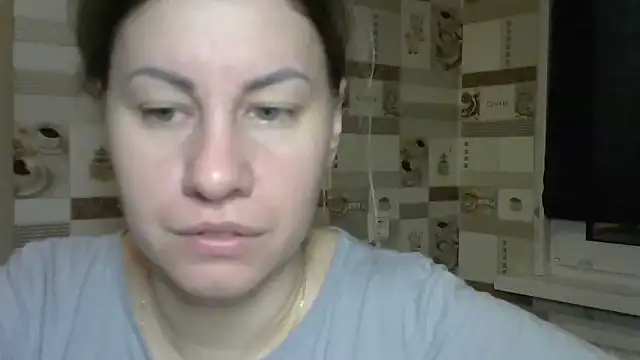 Snapshot of TherestlessKitty chatting on 28, 9, 2025 TherestlessKitty online show from 28, 9, 2025