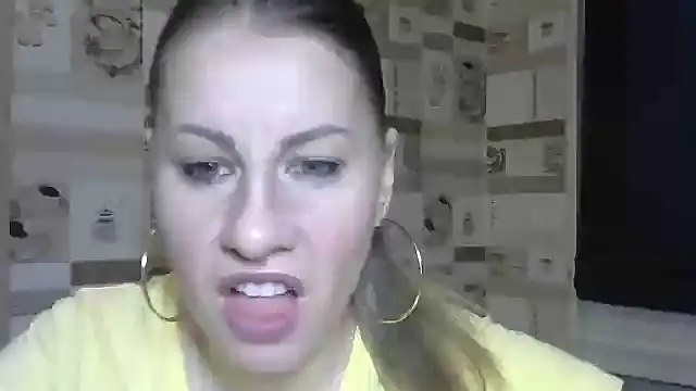 Snapshot of TherestlessKitty chatting on 6, 10, 2025 TherestlessKitty online show from 6, 10, 2025