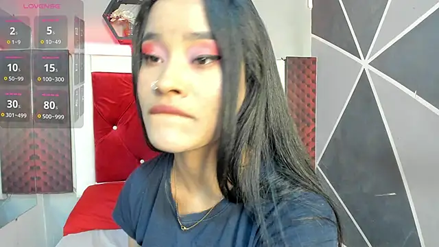 Karoll014 online show from 13, 1, 2025