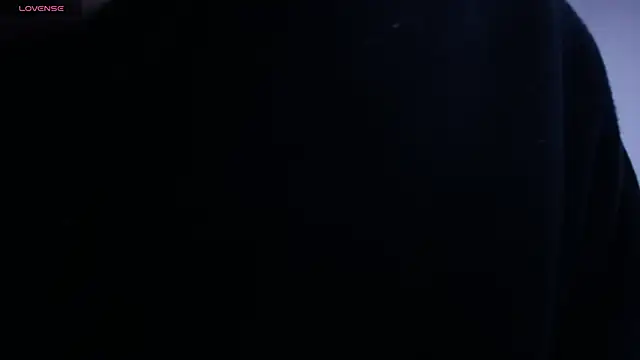 Tayzon Foxxx online show from 6, 12, 2024