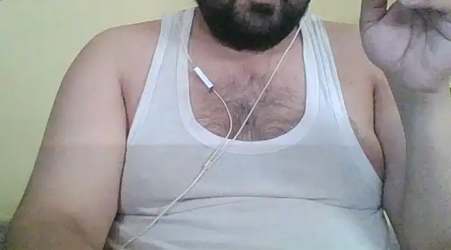 Snapshot of ARYANAVAILABLE chatting on 8, 3, 2025 ARYANAVAILABLE online show from 8, 3, 2025