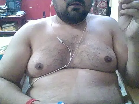Snapshot of ARYANAVAILABLE chatting on 27, 10, 2025 ARYANAVAILABLE online show from 27, 10, 2025