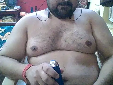 Snapshot of ARYANAVAILABLE chatting on 27, 10, 2025 ARYANAVAILABLE online show from 27, 10, 2025