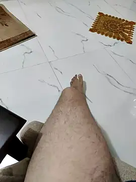 Snapshot of ARYANAVAILABLE chatting on 20, 11, 2025 ARYANAVAILABLE online show from 20, 11, 2025