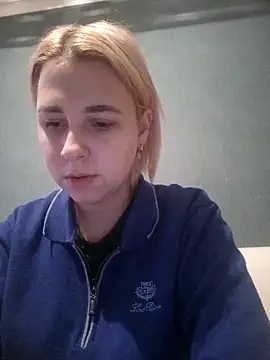 Gussie Bridie online show from 8, 2, 2025