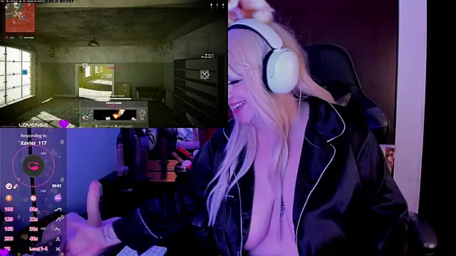 Snapshot of Irinaa_Scarlett chatting on 2, 1, 2025 Irinaa Scarlett online show from 2, 1, 2025