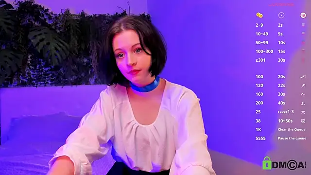 Alina Mills online show from 18, 3, 2025