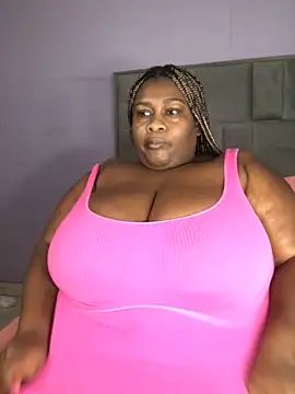 Snapshot of bustytitsxxx chatting on 8, 10, 2025 bustytitsxxx online show from 8, 10, 2025