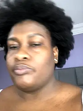 Snapshot of bustytitsxxx chatting on 16, 10, 2025 bustytitsxxx online show from 16, 10, 2025