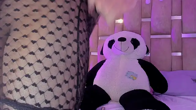 Black Rose2 online show from 17, 12, 2025