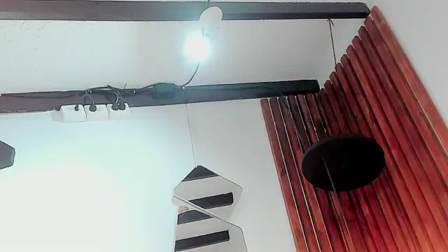 Snapshot of Makonneen chatting on 9, 1, 2025 Makonneen online show from 9, 1, 2025