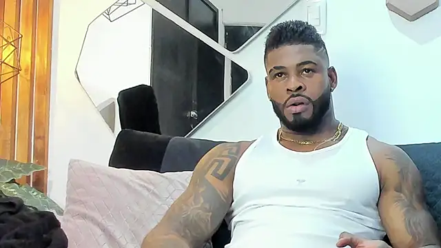 Snapshot of Makonneen chatting on 24, 1, 2025 Makonneen online show from 24, 1, 2025