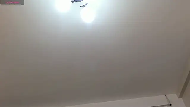 Snapshot of Makonneen chatting on 22, 2, 2025 Makonneen online show from 22, 2, 2025