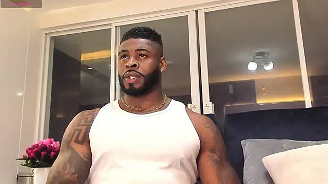 Snapshot of Makonneen chatting on 9, 3, 2025 Makonneen online show from 9, 3, 2025