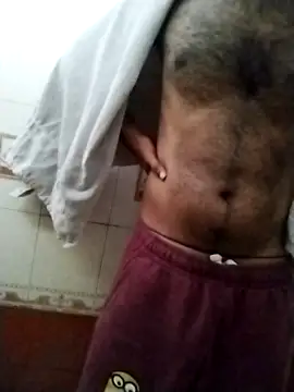 Snapshot of hairy_gun chatting on 26, 11, 2025 hairy gun online show from 26, 11, 2025