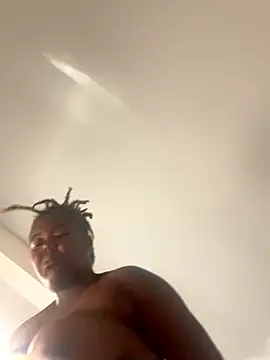 Goddess Nafeesha online show from 27, 10, 2025