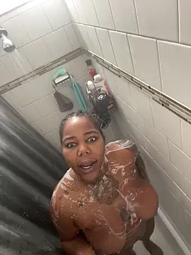 Goddess Nafeesha online show from 17, 12, 2025