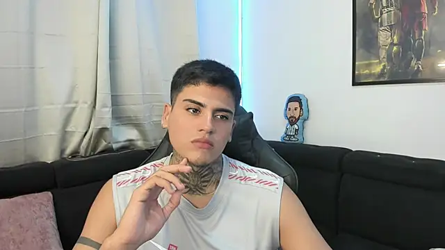 Snapshot of mad_maxxx2 chatting on 26, 1, 2025 mad maxxx2 online show from 26, 1, 2025