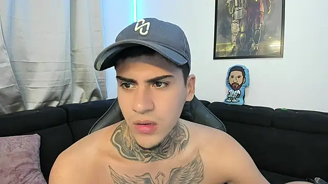 Snapshot of mad_maxxx2 chatting on 18, 2, 2025 mad maxxx2 online show from 18, 2, 2025