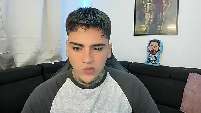 Snapshot of mad_maxxx2 chatting on 21, 2, 2025 mad maxxx2 online show from 21, 2, 2025