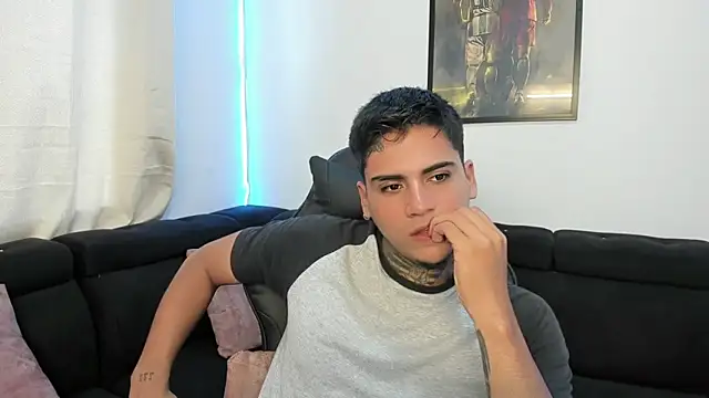 Snapshot of mad_maxxx2 chatting on 28, 2, 2025 mad maxxx2 online show from 28, 2, 2025