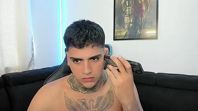 Snapshot of mad_maxxx2 chatting on 5, 3, 2025 mad maxxx2 online show from 5, 3, 2025