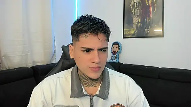 Snapshot of mad_maxxx2 chatting on 6, 3, 2025 mad maxxx2 online show from 6, 3, 2025