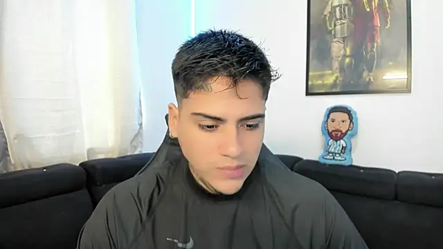 Snapshot of mad_maxxx2 chatting on 8, 3, 2025 mad maxxx2 online show from 8, 3, 2025