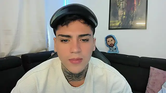 Snapshot of mad_maxxx2 chatting on 12, 3, 2025 mad maxxx2 online show from 12, 3, 2025