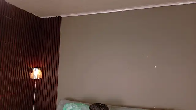 kaia cooper4 online show from 13, 1, 2025