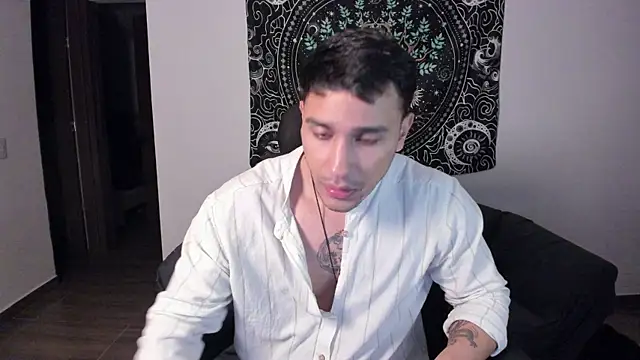 Snapshot of JayMarcos_ chatting on 1, 2, 2025 JayMarcos online show from 1, 2, 2025