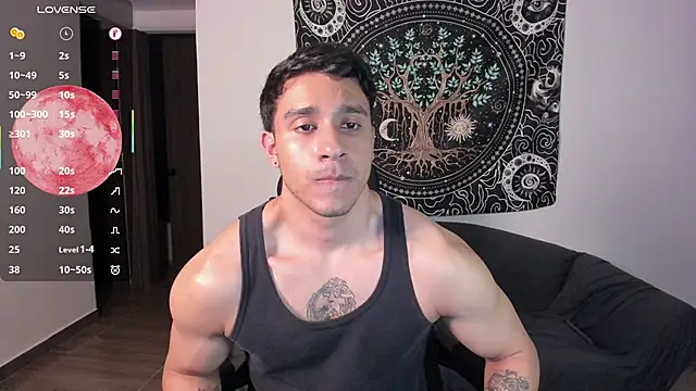 Snapshot of JayMarcos_ chatting on 8, 2, 2025 JayMarcos online show from 8, 2, 2025