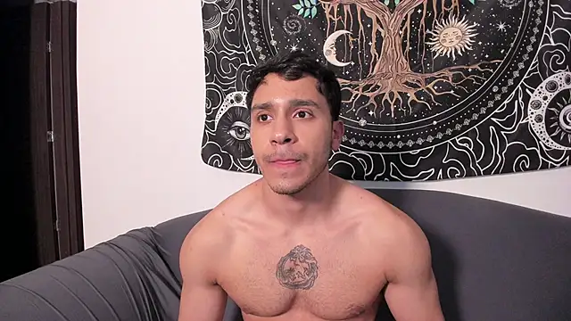 Snapshot of JayMarcos_ chatting on 13, 2, 2025 JayMarcos online show from 13, 2, 2025