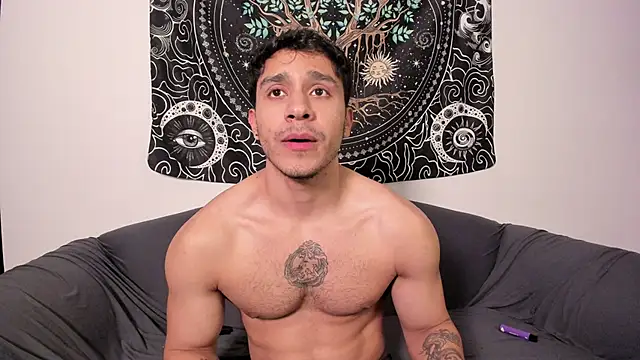 Snapshot of JayMarcos_ chatting on 27, 2, 2025 JayMarcos online show from 27, 2, 2025