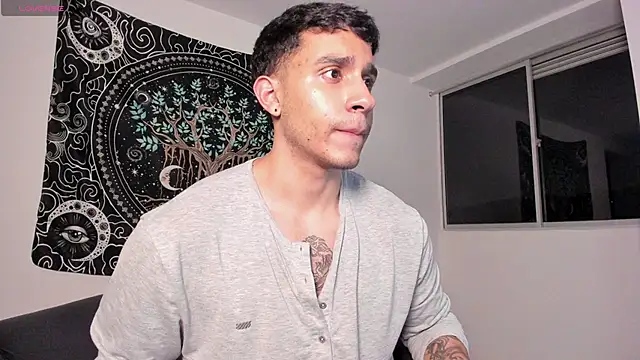 Snapshot of JayMarcos_ chatting on 5, 3, 2025 JayMarcos online show from 5, 3, 2025