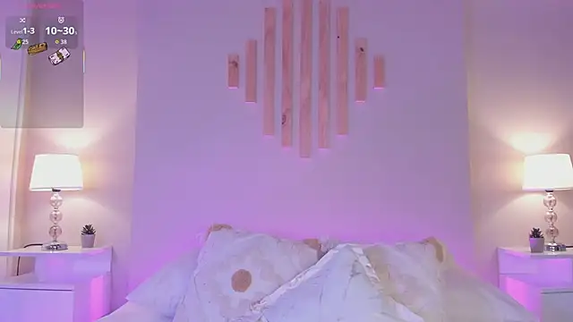 Snapshot of VictoriaNoah_ chatting on 6, 3, 2026 VictoriaNoah online show from 6, 3, 2026