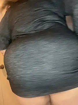 Snapshot of lairarose chatting on 5, 12, 2024 lairarose online show from 5, 12, 2024