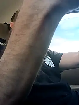 Snapshot of crazycam619 chatting on 13, 11, 2025 crazycam619 online show from 13, 11, 2025