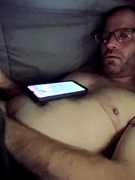 Snapshot of crazycam619 chatting on 18, 11, 2025 crazycam619 online show from 18, 11, 2025