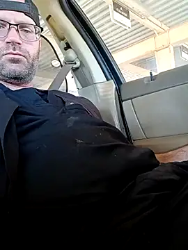 Snapshot of crazycam619 chatting on 28, 11, 2025 crazycam619 online show from 28, 11, 2025