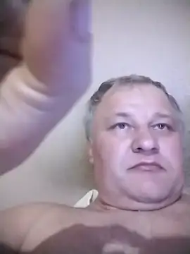 Snapshot of Grasul78 chatting on 16, 11, 2025 Grasul78 online show from 16, 11, 2025